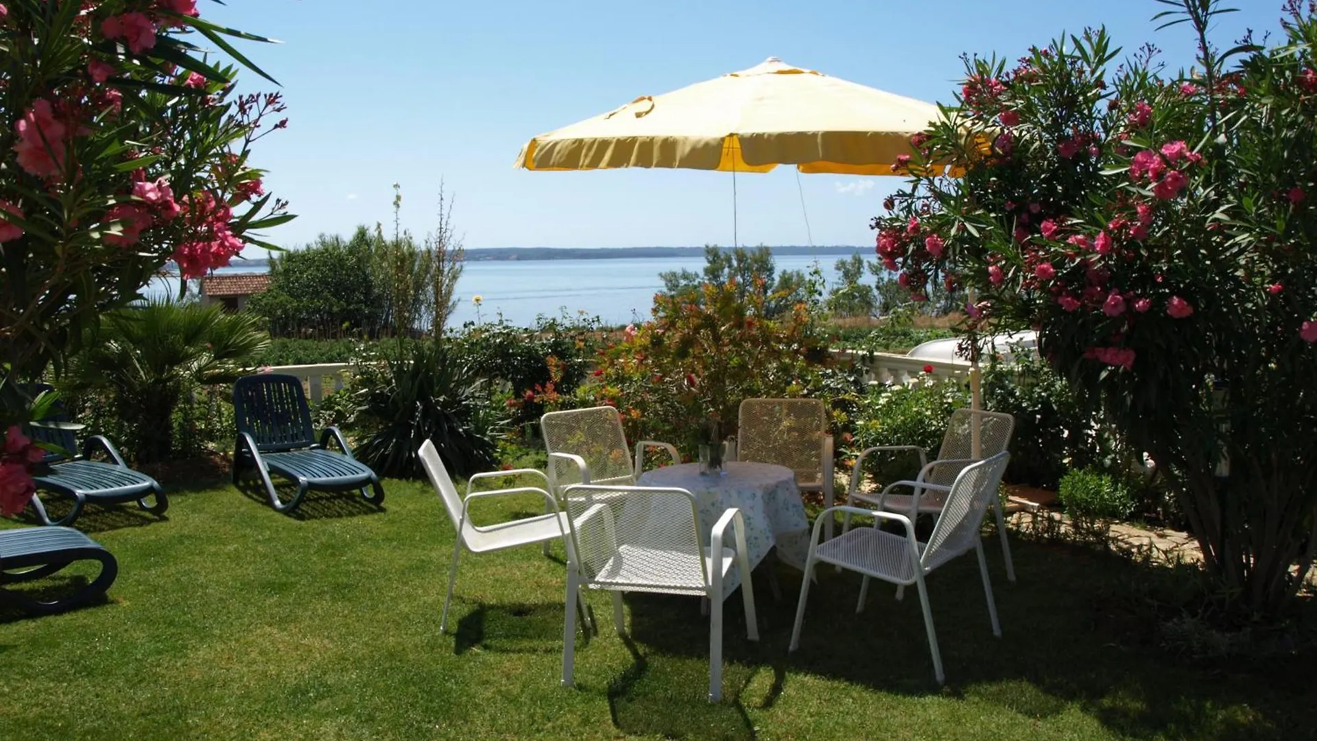 Apartamento Studios Lav Privlaka  Croacia